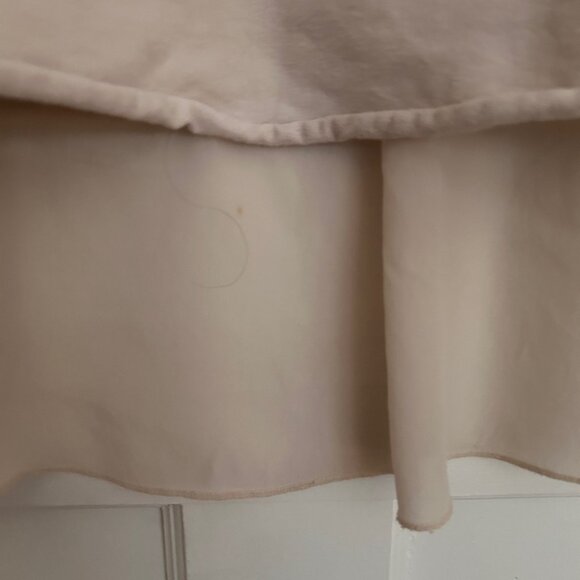 Women’s Pistache Top with a Semi Sheer, Lightweight Back Size M/L - Picture 4 of 8